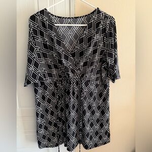Motherhood black and white Blouse Large Breastfeeding friendly‎